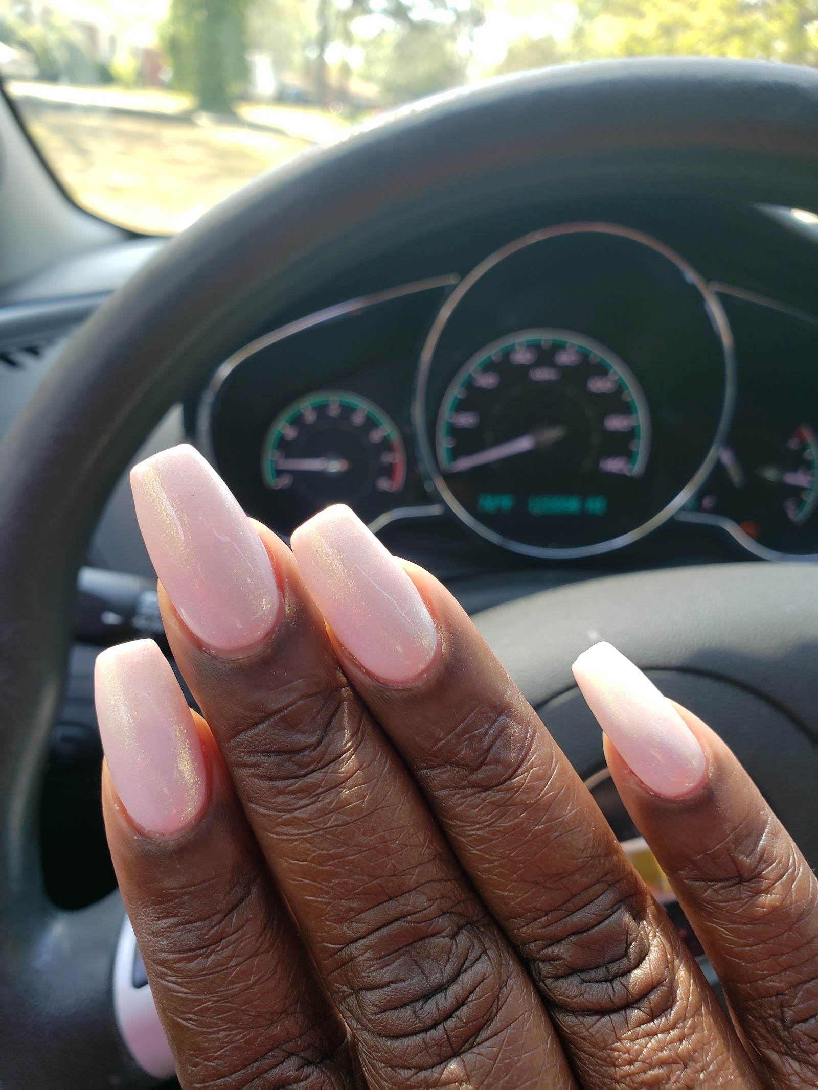 Today's Nail's logo